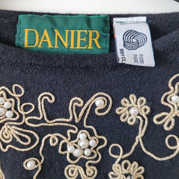 Vintage Danier Pure Virgin Wool Long Sleeve Crew Neck Sweater Black Pearl Gold - Picture 10 of 12